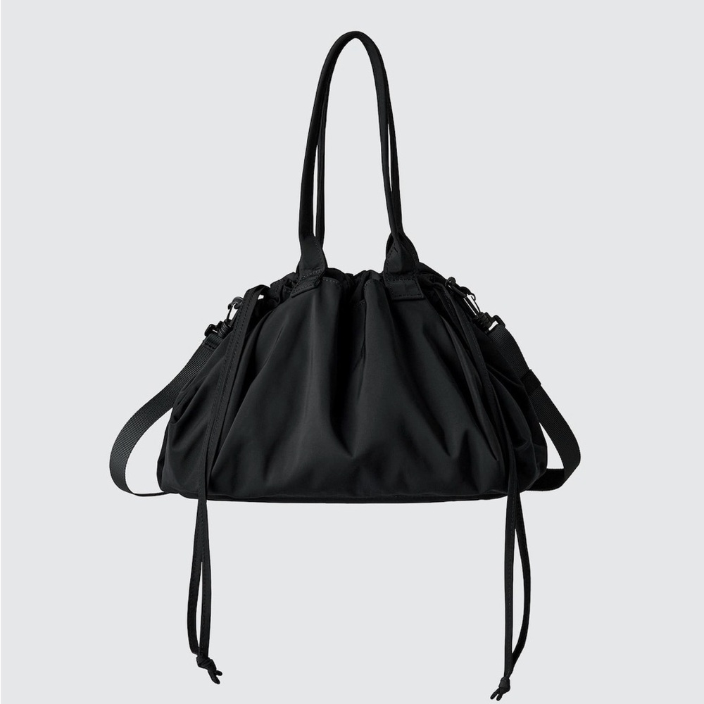 NWT Uniqlo Drawstring Bag
